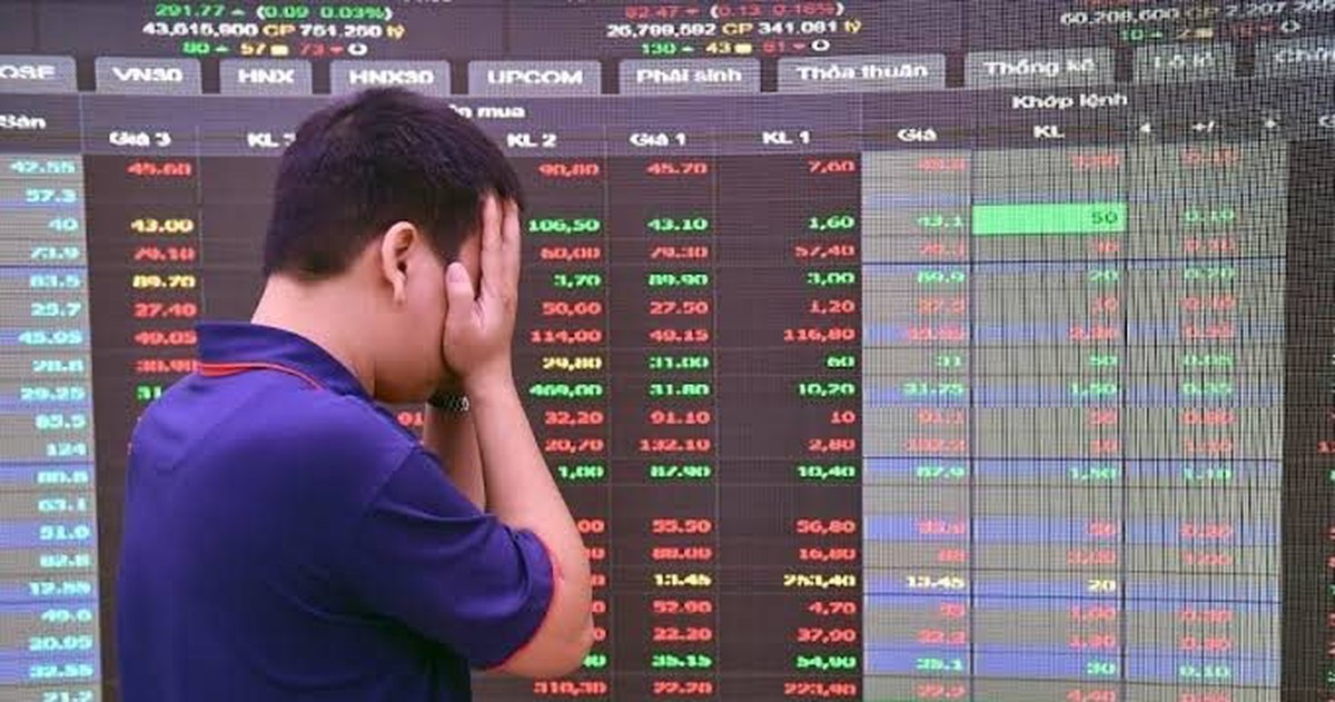 Loạt cổ phiếu chứng khoán “thủng” đáy IPO, mất hàng chục nghìn tỷ đồng vốn hóa