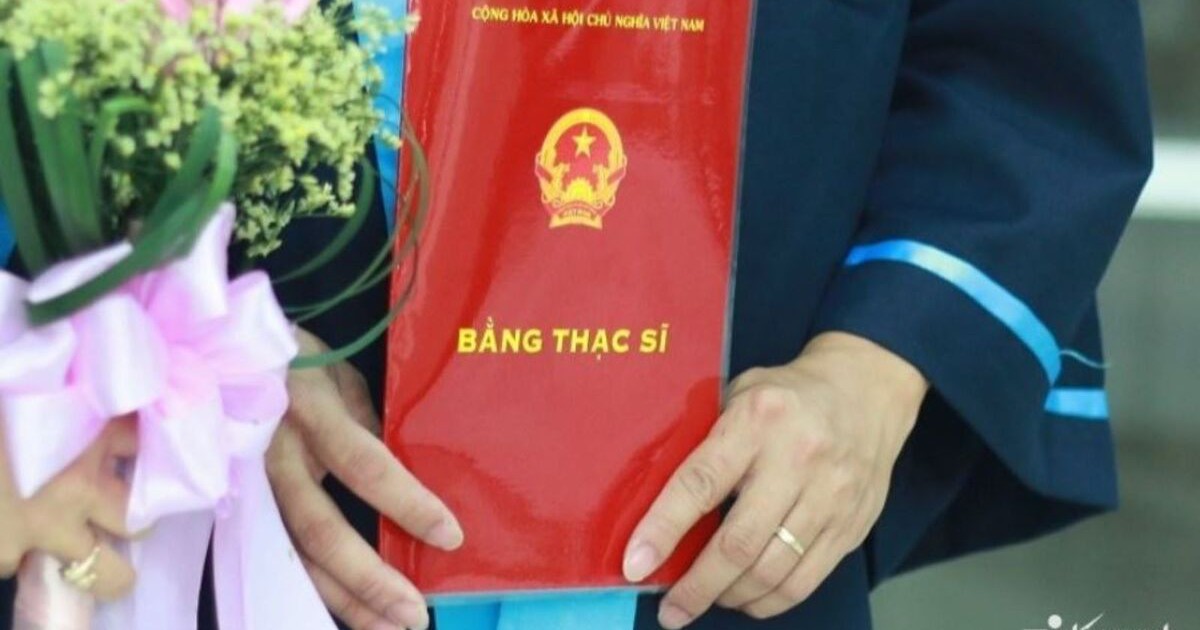 Bộ GD-ĐT nói rõ về "học thạc sĩ chính quy không được làm việc toàn thời gian"