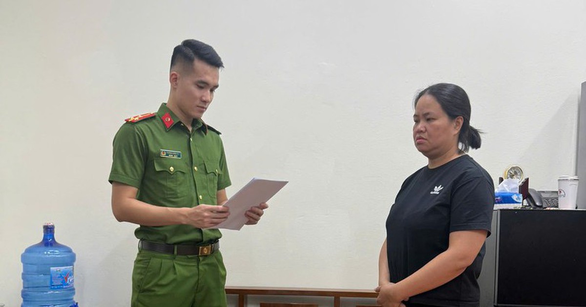 Kế toán đưa Giám đốc đến gặp cán bộ thuế để nhờ tạo điều kiện: Ba người bị khởi tố với cáo buộc chiếm đoạt tiền hoàn thuế giá trị gia tăng gần 200 tỷ đồng