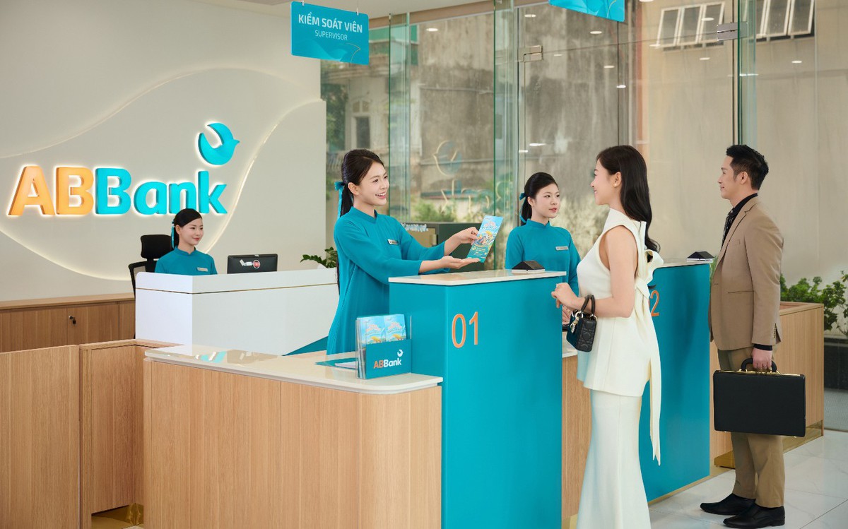 Khi công nghệ và con người cùng tạo nên trải nghiệm ngân hàng mới
