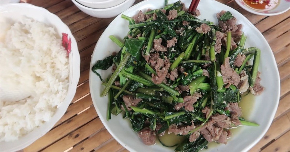 Mỹ đánh giá rau "tốt bậc nhất thế giới", ở Việt Nam mọc um tùm như cỏ