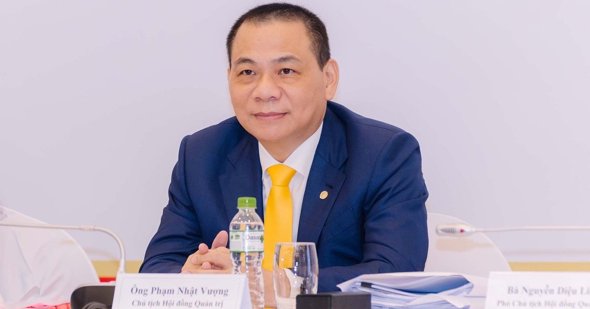 Vốn hóa Vingroup đạt 1,9 triệu tỷ đồng, tỷ phú Phạm Nhật Vượng lập kỷ lục mới