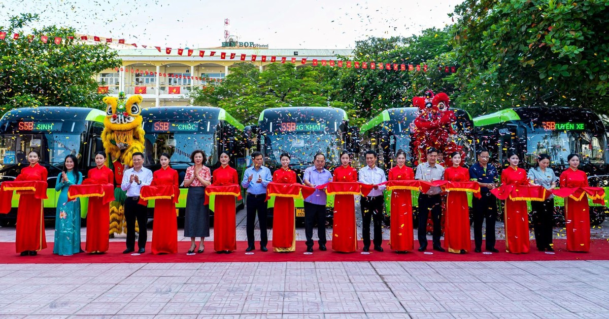 Quảng Ninh sẽ đưa đón học sinh miễn phí tại 3 phường bằng 50 xe điện VinBus
