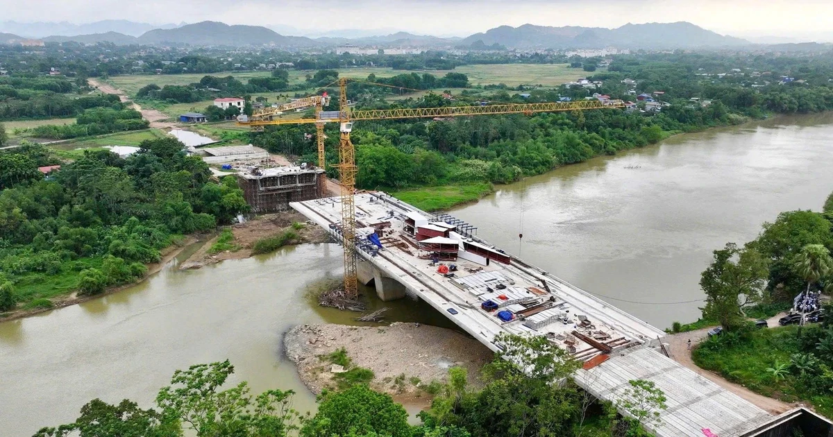 Thái Nguyên "chốt" thời gian hoàn thành 2 cây cầu huyết mạch