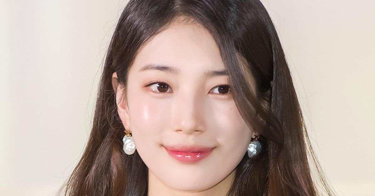 Mặt mộc không thể làm khó mỹ nhân 20 năm chưa hề flop, đặt ra "lời nguyền" khiến cả showbiz khiếp sợ