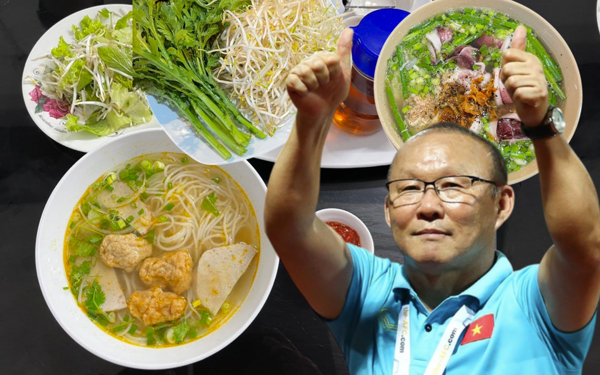 HLV Park Hang Seo và loạt bữa ăn ngập món Việt