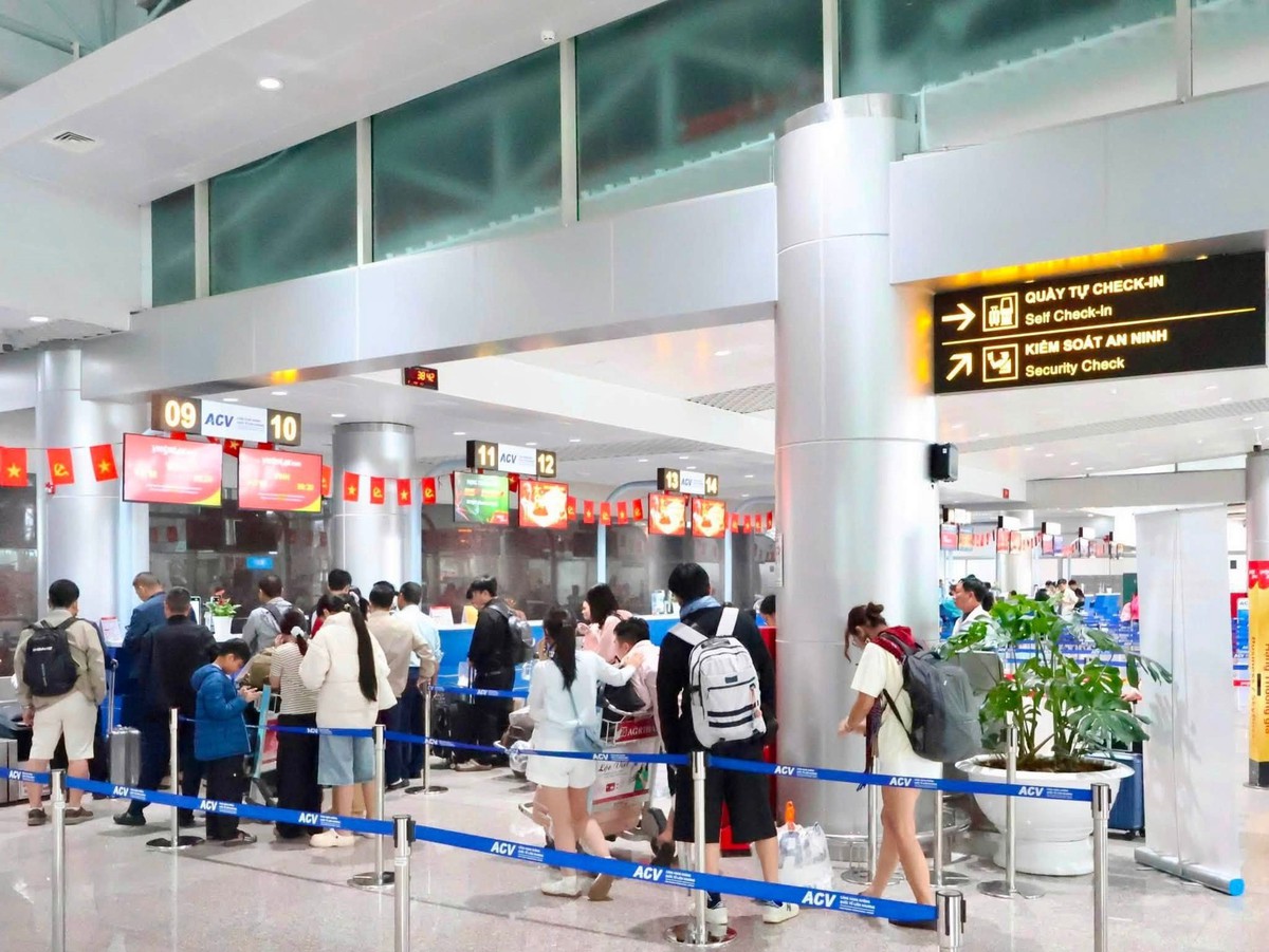 Cảng HKQT Liên Khương ra thông báo quan trọng tới hàng triệu khách