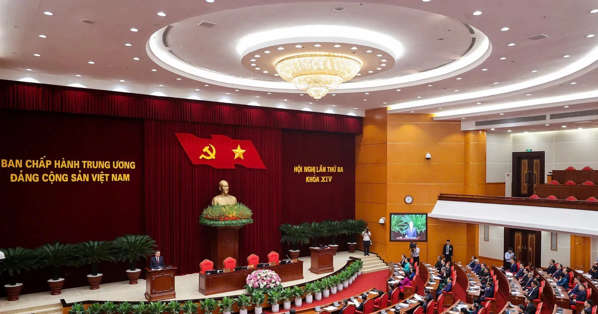 Không bổ nhiệm, điều động, luân chuyển cán bộ đang bị xem xét xử lý kỷ luật