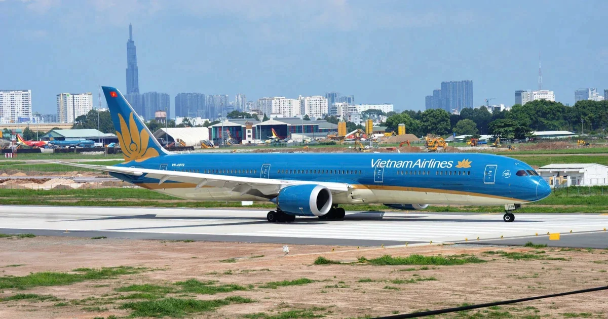 Hàng không Việt giải tỏa khách ở Indonesia sau sự cố núi lửa