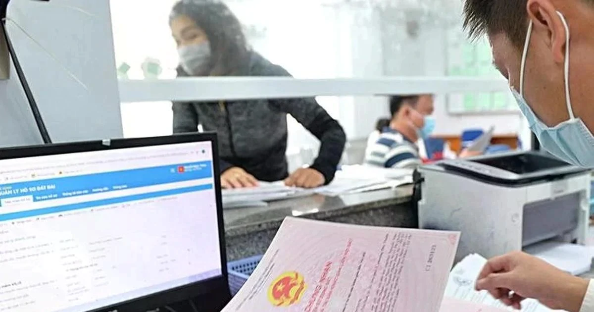 "Cò" làm sổ đỏ nhanh hơn người dân, Bộ chỉ đạo "nóng"
