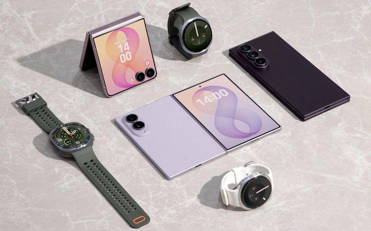 8 thế hệ Galaxy Z Fold là đủ để chứng minh vị thế tiên phong của Samsung