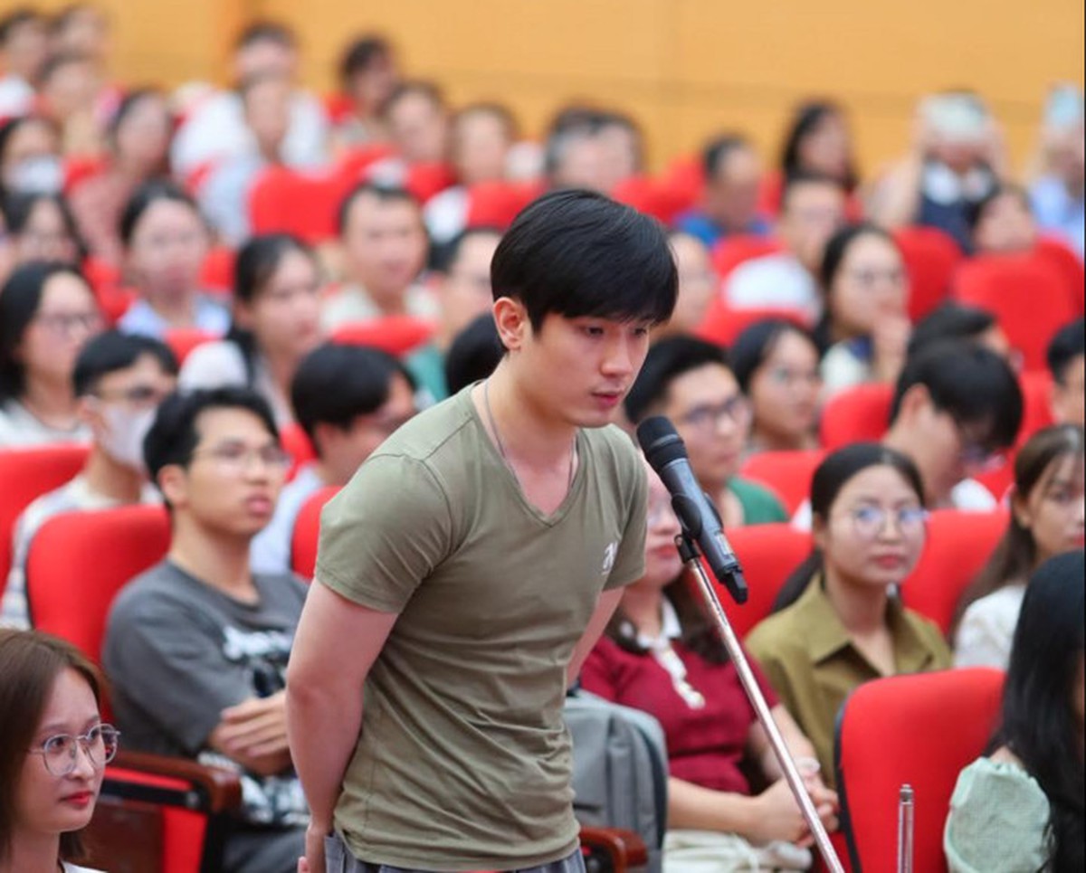Tâm thư Giám đốc Bệnh viện Đại học Y Hà Nội gửi đến bác sĩ nội trú ngay thềm Match Day: "Matching Day nên là ngày vui, ngày mà mỗi em tìm thấy nơi mình thuộc về..."