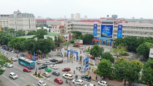 Lời khuyên cho gia đình bật điều hòa + bật quạt suốt đêm - Ảnh 2.
