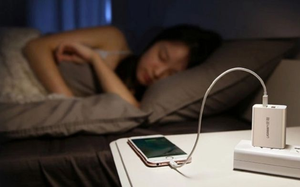 Người phụ nữ Việt được đề cử Top 100 gương mặt đẹp nhất thế giới: Hiếm khi kể về chồng, tuổi 52 được ngưỡng mộ không phải ở nhan sắc - Ảnh 9.