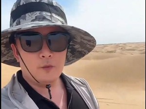 Kiểm tra nơi xuất hiện mùi hôi nồng nặc và chất lỏng đỏ sẫm trong nhà mới, người phụ nữ chết lặng khi thấy thứ bị giấu trên trần nhà - Ảnh 3.