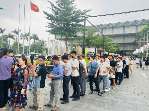 Đúng hôm nay 9/7, khóa bác sĩ y khoa đầu tiên của 1 trường ĐH ở Hà Nội tốt nghiệp: Duy nhất 1 sinh viên xếp loại xuất sắc - Ảnh 3.