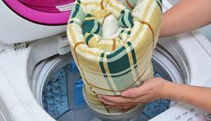 Em bé hơn 1 tuổi thường xuyên gãi tai, sau khi phát hiện ra nhiều hạt mầm bên trong, bác sĩ cảnh báo- Ảnh 3.