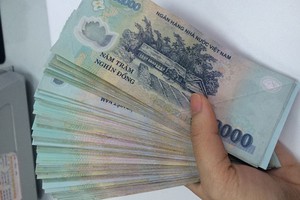 Chuyển khoản thành công 499.000.000 đồng vào tài khoản của H.V.L., người đàn ông ở Quảng Ninh vội báo công an - Ảnh 1.