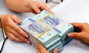 Công an khẩn trương xác minh giao dịch chuyển khoản 1,62 tỷ đồng vào tài khoản của cô giáo Nguyễn Thị Quý SN 1984 - Ảnh 2.