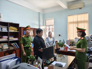 Công an điều tra loạt tài khoản Zalo, Facebook và nhiều giao dịch tổng cộng 836.128.000 đồng liên tục chuyển vào tài khoản Nguyễn Thị Thanh Tâm 28 tuổi - Ảnh 2.