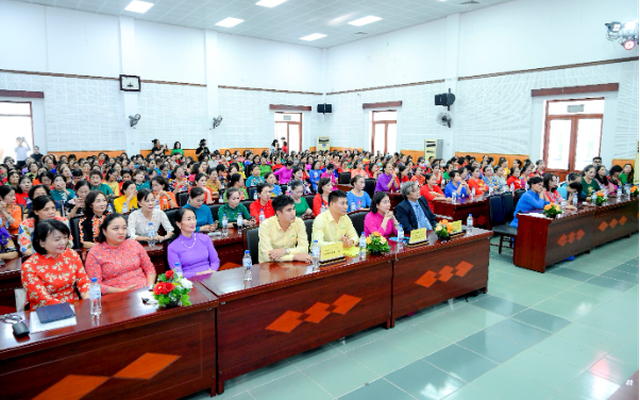 Fami tổ chức hội thảo tri ân phụ nữ Việt Nam
