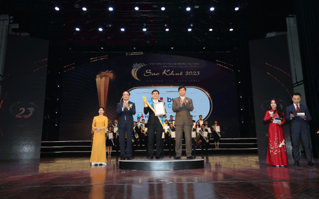 Buss Call – Tổng đài thông minh đa kênh được vinh danh tại giải Sao Khuê 2023 Buss Call – Tổng đài thông minh đa kênh được vinh danh tại giải Sao Khuê 2023