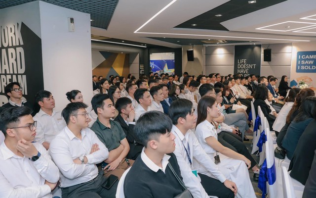 Cen EcoTech đào tạo Cử nhân Quản trị Kinh doanh Bất động sản thực chiến