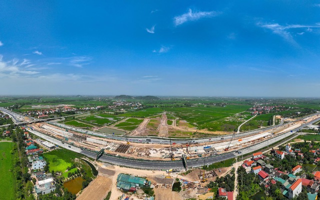 Dòng tiền thông minh đổ về quỹ sản phẩm hấp dẫn phía Nam Hà Nội