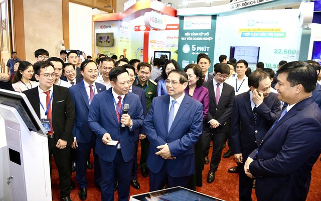 Kiến tạo hệ sinh thái tài chính thông minh, nhân văn và toàn diện Kiến tạo hệ sinh thái tài chính thông minh, nhân văn và toàn diện