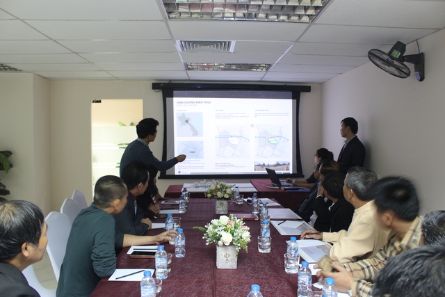 
Lãnh đạo, nhân viên của CDO họp cùng Chủ tịch tỉnh Xiêng Khoảng
