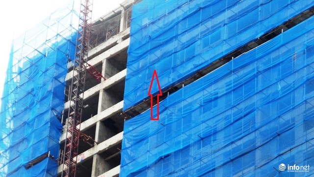  Cận cảnh Dự án giữa trung tâm TP Vinh xây vượt tầng bị yêu cầu cắt ngọn  - Ảnh 1.