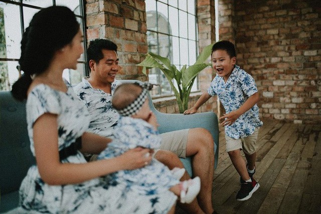 Làm thuê cho bếp ăn, 2h sáng dậy giao sữa: Cuộc sống chật vật nhưng hạnh phúc của đôi vợ chồng Việt kiều Úc - ảnh 12