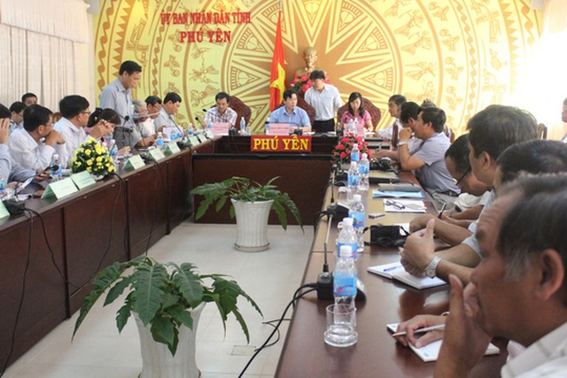 
Cuộc họp báo tại Phú Yên ngày 2-6
