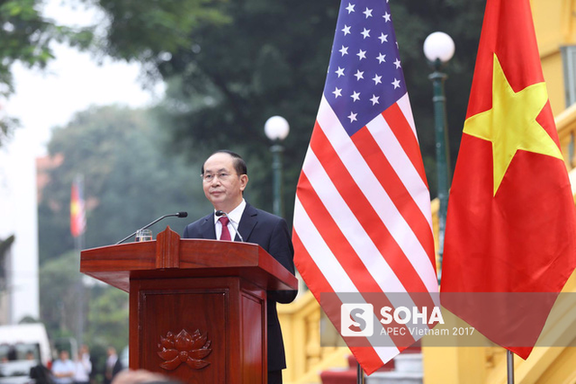 
Chủ tịch nước cho biết, đã nhất trí về tầm quan trọng của quan hệ đối tác chiến lược Việt Nam - Mỹ, Mỹ - ASEAN. Chủ tịch nước bày tỏ tin tưởng sự phát triển của quan hệ Việt Nam - Mỹ sẽ đem lại lợi ích cho cả hai nước, đồng thời củng cố và tăng cường quan hệ Mỹ - ASEAN, đóng góp cho hòa bình, ổn định trong khu vực. Trong chuyến thăm cấp Nhà nước của tổng thống Mỹ tới Việt Nam, song phương đã ra tuyên bố chung nhất trí làm sâu sắc hơn quan hệ đối tác toàn diện trên nguyên tắc tôn trọng thể chế chính trị, toàn vẹn lãnh thổ.
