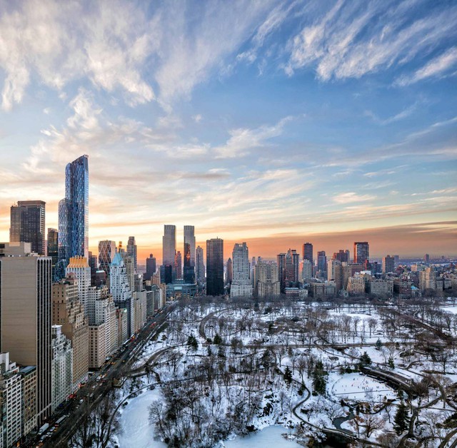 Từ căn hộ này bạn có thể ngắm nhìn toàn cảnh công viên nổi tiếng Central Park. 