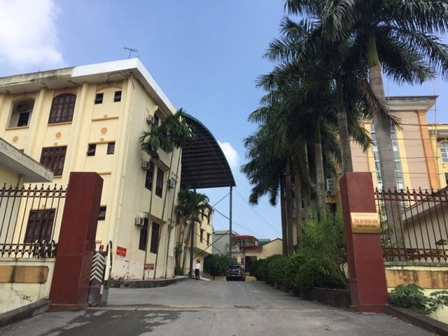Sân tòa 1.000m2 dùng làm nơi xét xử cựu Trung tướng Phan Văn Vĩnh - Ảnh 1.