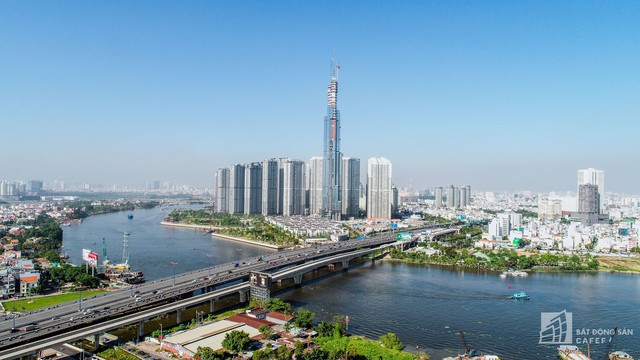 Cận cảnh công trường xây dựng đỉnh tòa nhà cao nhất Việt Nam, chuẩn bị khai trương vào quý 4 - Ảnh 5.