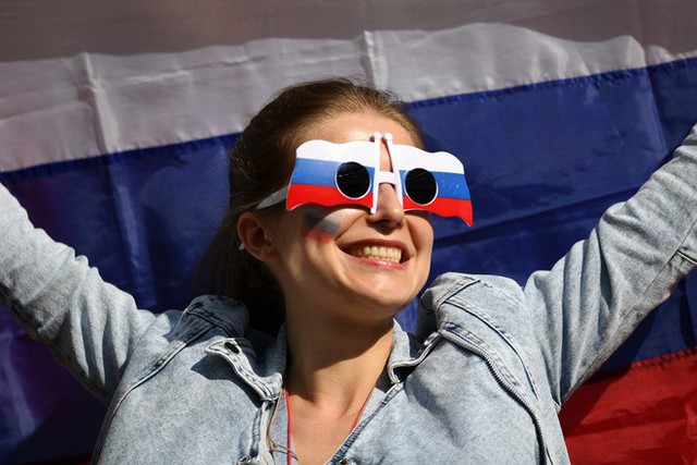 Tột cùng vui sướng, người Nga mơ về ngôi vô địch World Cup 2018 - Ảnh 12.