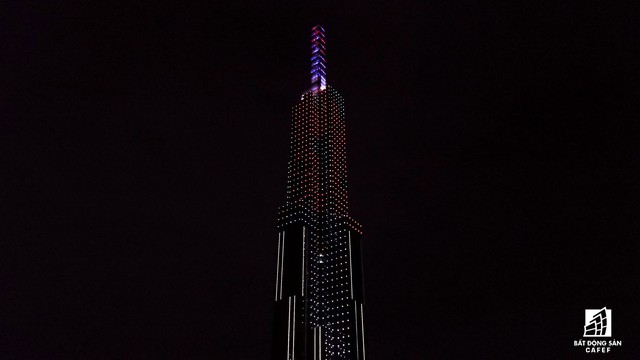 Tòa nhà cao nhất Việt Nam lung linh về đêm giữa Sài Gòn - Ảnh 10.