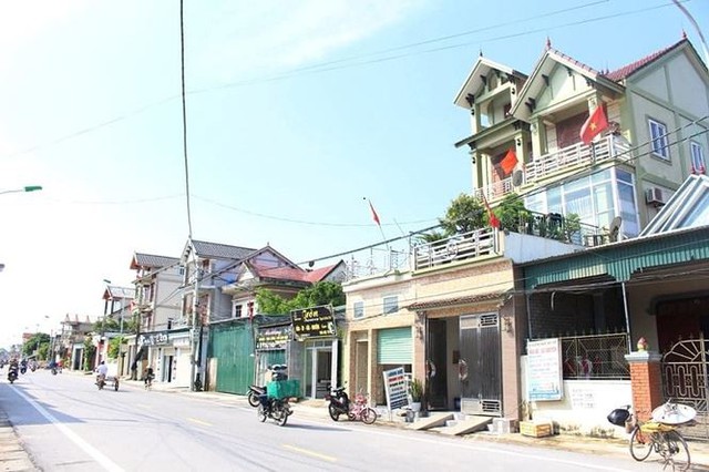 Phiên đấu giá đất lịch sử tại xã miền biển Nghệ An - Ảnh 2.