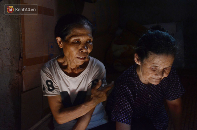 Xóm trọ nghèo không quạt, không điều hòa ở Hà Nội: Ban ngày đi khỏi nhà, ban đêm phải đổ nước lên giường mới ngủ được - Ảnh 3.