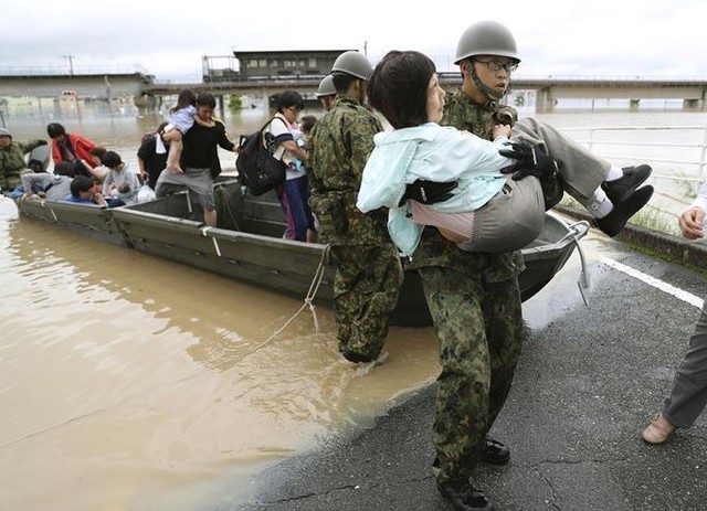 Mưa lũ, lở đất tại Nhật Bản: Ít nhất 44 người thiệt mạng - Ảnh 3.