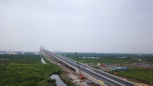 Đi thử chỉ mất gần 2 tiếng từ Hà Nội đến Hạ Long trên cao tốc khánh thành vào ngày mai - Ảnh 3.