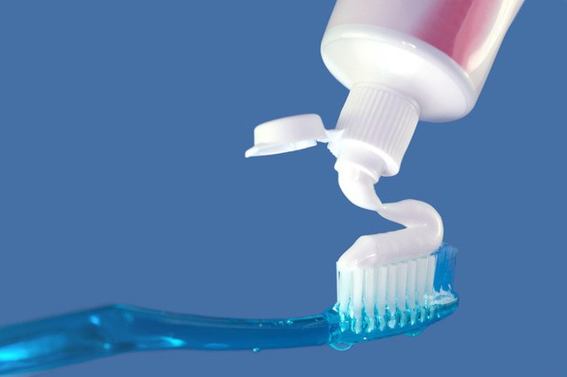 Bác sĩ tiết lộ 8 sự thật về kem đánh răng: Nhiều người sử dụng hàng ngày nhưng không biết - Ảnh 3.