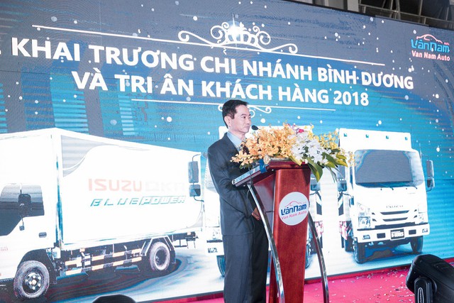 Isuzu Vân Nam tưng bừng tổ chức lễ khai trương chi nhánh Bình Dương và tri ân khách hàng 2018 - Ảnh 1.