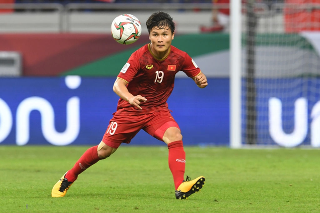 Một ngôi sao Việt Nam góp mặt trong top 5 cầu thủ cần ngay lập tức rời giải quốc nội để ra nước ngoài chơi bóng - Ảnh 1.