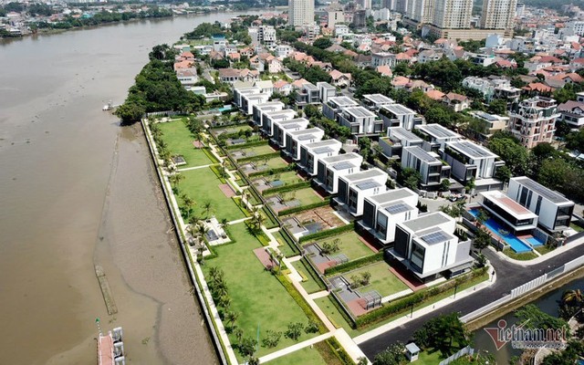 Bất chấp kẹt xe, ngập nước, khu nhà giàu Thảo Điền vẫn ken đặc dự án BĐS - Ảnh 14.