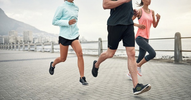 Khảo sát trên 230.000 người trong khoảng từ 5-35 năm chứng minh chạy bộ tốt đến như thế nào cho sức khỏe - Ảnh 1.