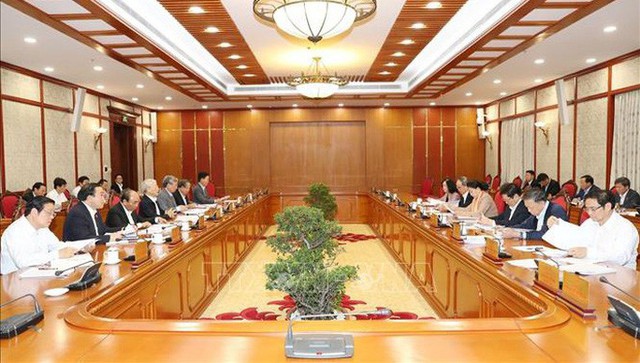 Tổng Bí thư, Chủ tịch nước Nguyễn Phú Trọng chủ trì họp Bộ Chính trị - Ảnh 2.