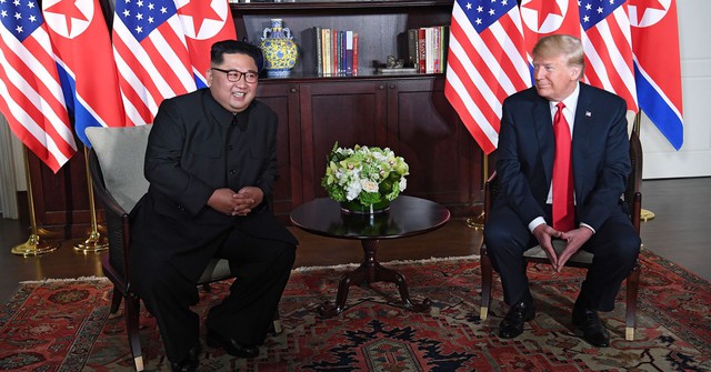 Quan chức cấp cao Mỹ: Washington tin Triều Tiên sẽ lựa chọn phi hạt nhân hóa - Ảnh 1.